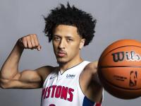 包含欧联倒计时；底特律活塞赛后复出首秀；细节引发关注；底气十足；赛季目标并未改变的词条-im电竞登录