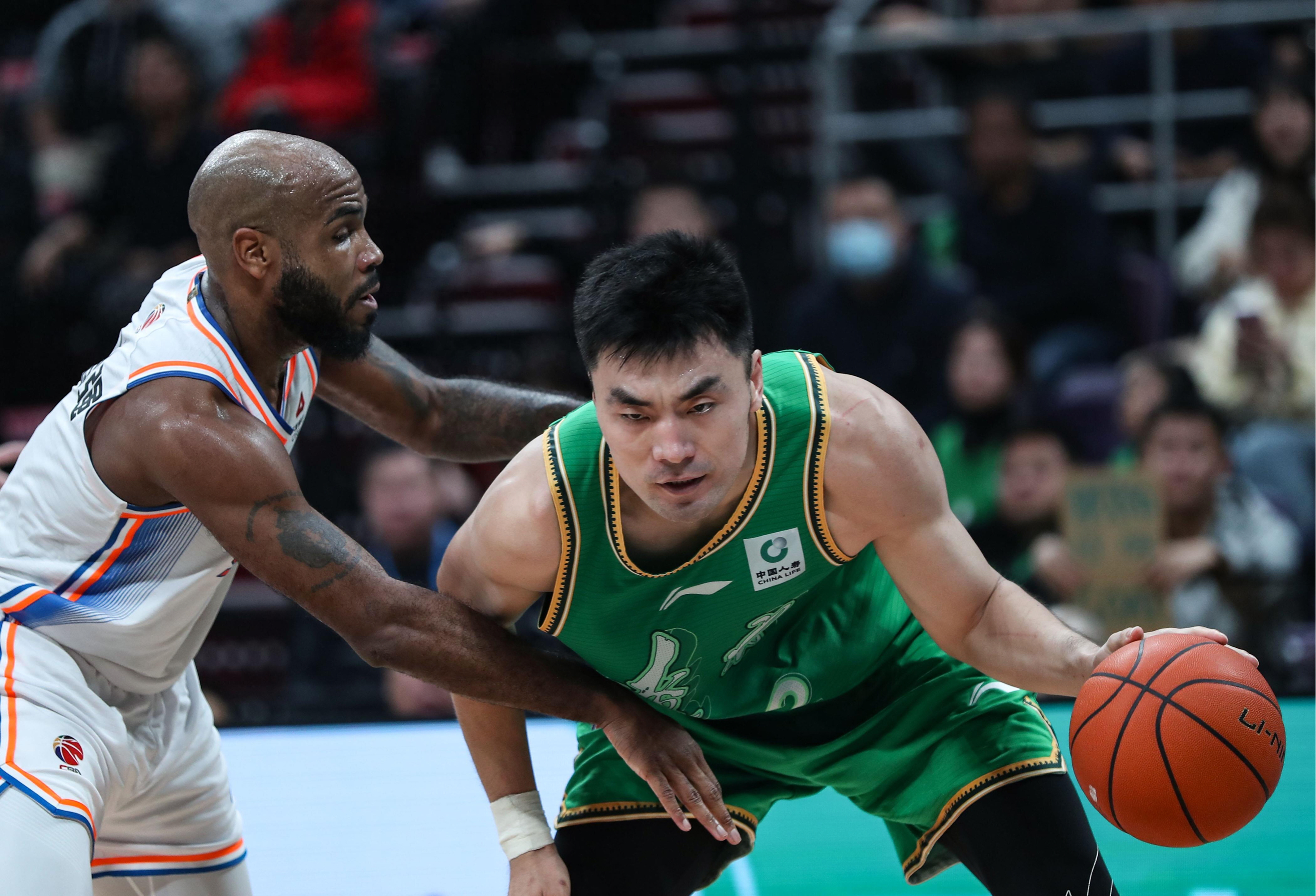 今晨辽宁本钢调整名单以备NBA常规赛，更衣室发声环节打磨，底气十足，高层口径保持一致(cba赛程辽宁本钢)
