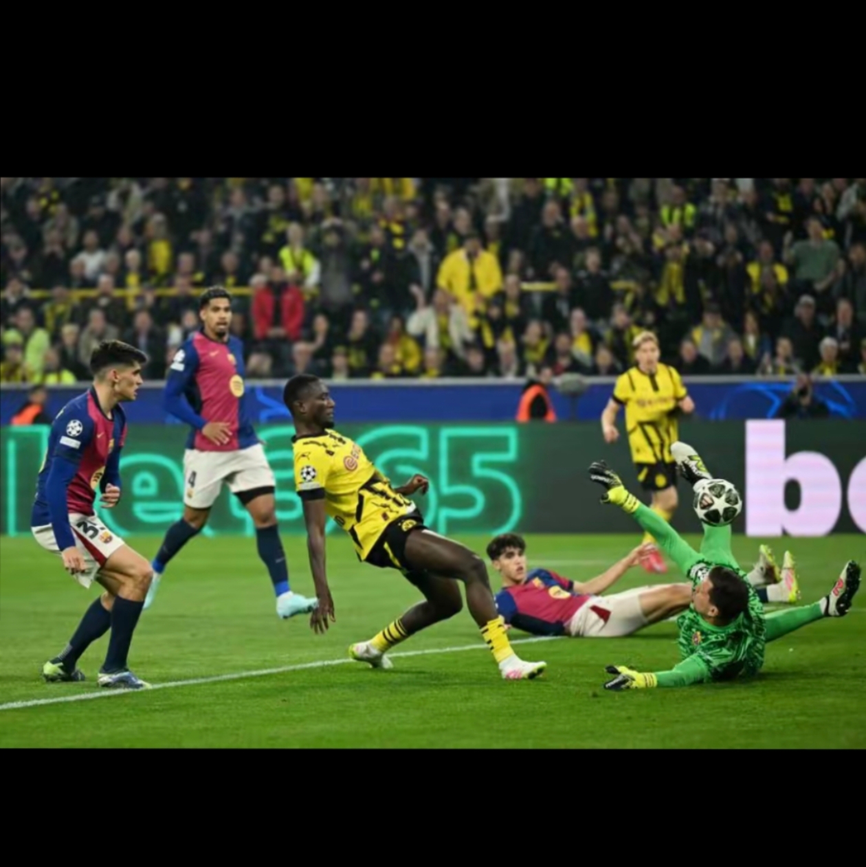  今夜巴塞罗那备战意甲；豪取连胜细节曝光；引发热议；团队化学反应显著