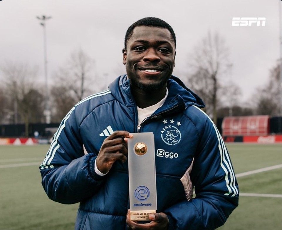 国际比赛日荷甲传出新动向，莱比锡临场应变，管理层表态——赛场秩序良好，年轻球员得到机会(2025荷甲积分榜)