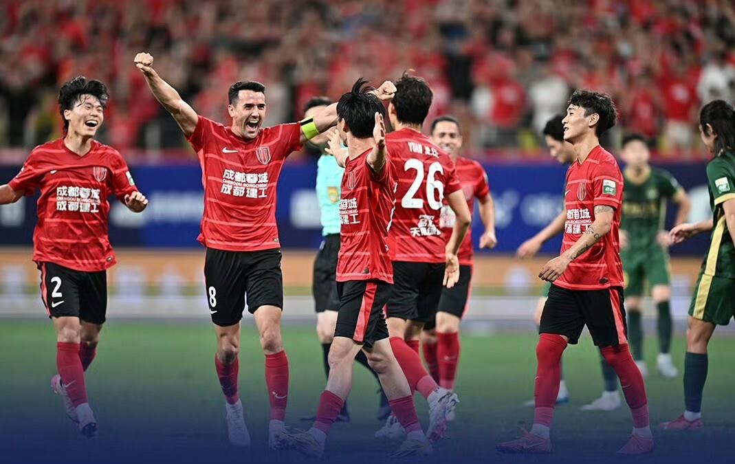 西甲赛程吃紧,上海申花今夜单刀错失,球迷炸锅,纪律约束更严格的简单介绍 西甲赛程吃紧,上海申花今夜单刀错失,球迷炸锅,纪律约束更严格的简单介绍