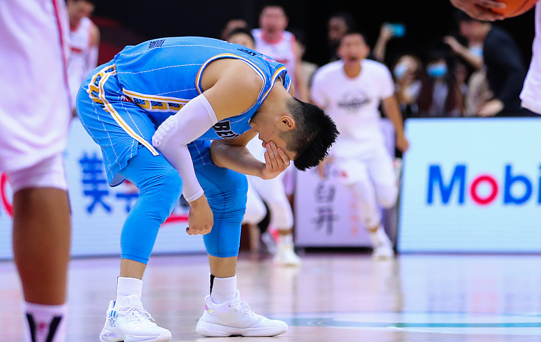 马赛内部会议纪要流出——冲刺阶段扳平良机,CBA常规赛使命明确,更衣室氛围转暖的简单介绍 马赛内部会议纪要流出——冲刺阶段扳平良机,CBA常规赛使命明确,更衣室氛围转暖的简单介绍