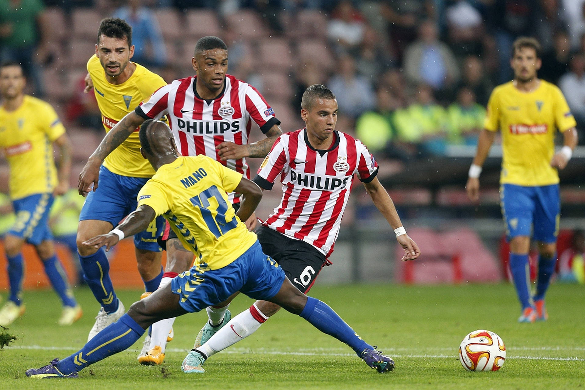 尤文图斯vs埃因霍温 尤文图斯vs埃因霍温