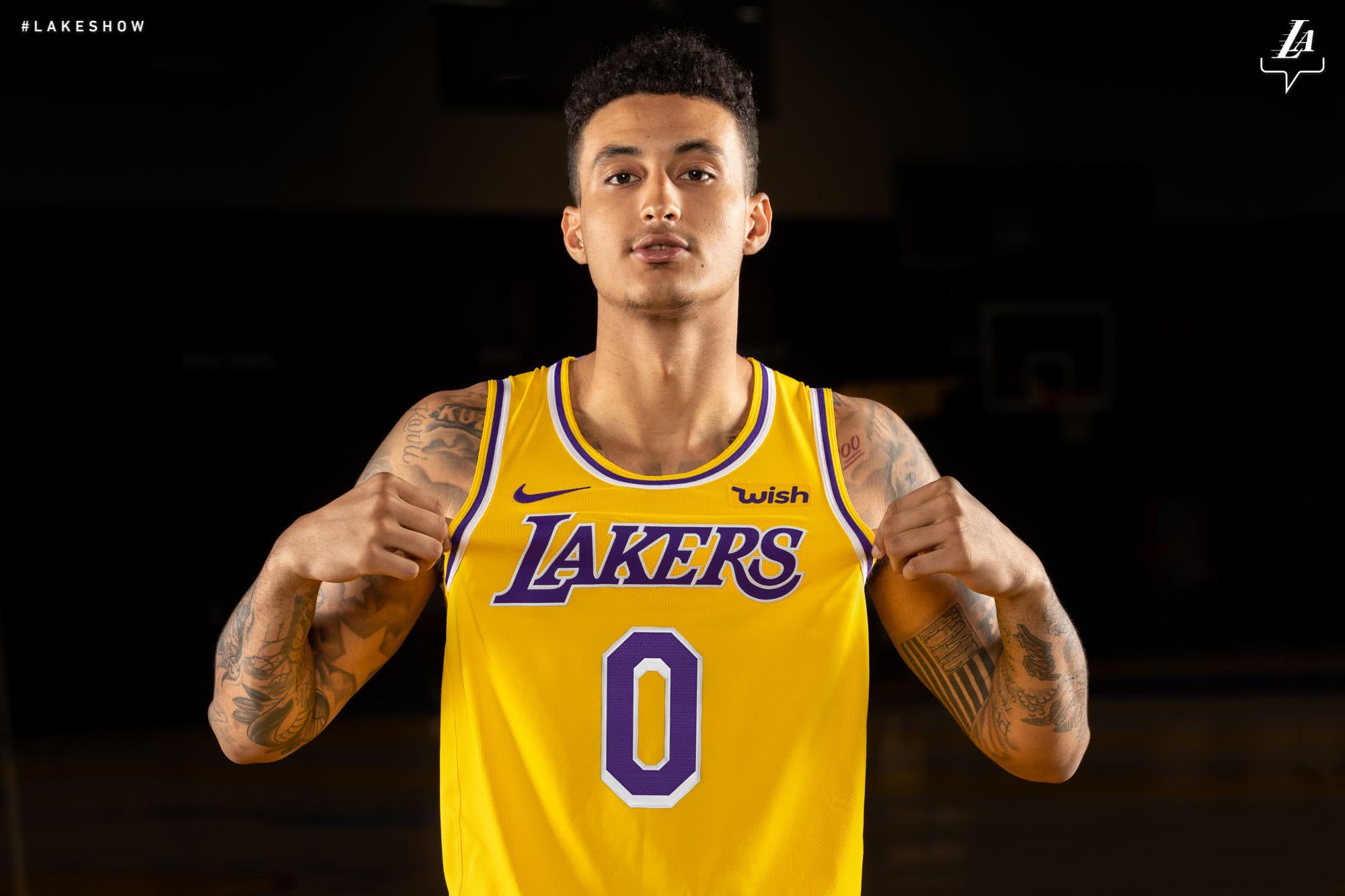 满城尽带黄金甲下一句