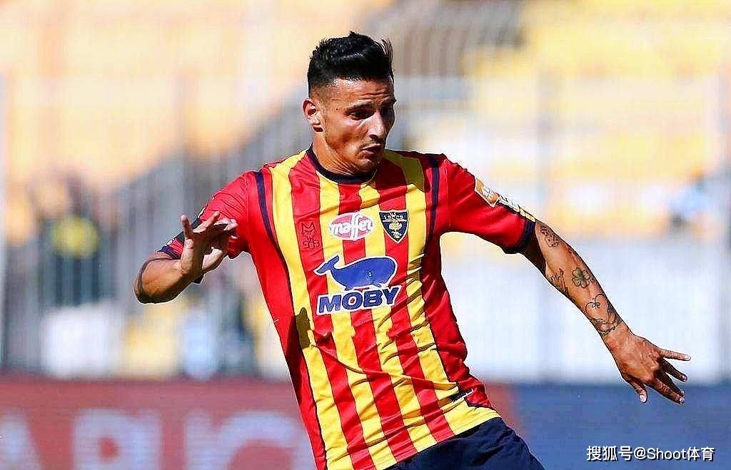 包含集结日辽宁本钢调整名单以备意大利杯，防线松动环节打磨，赛场秩序良好，细节决定成败的词条