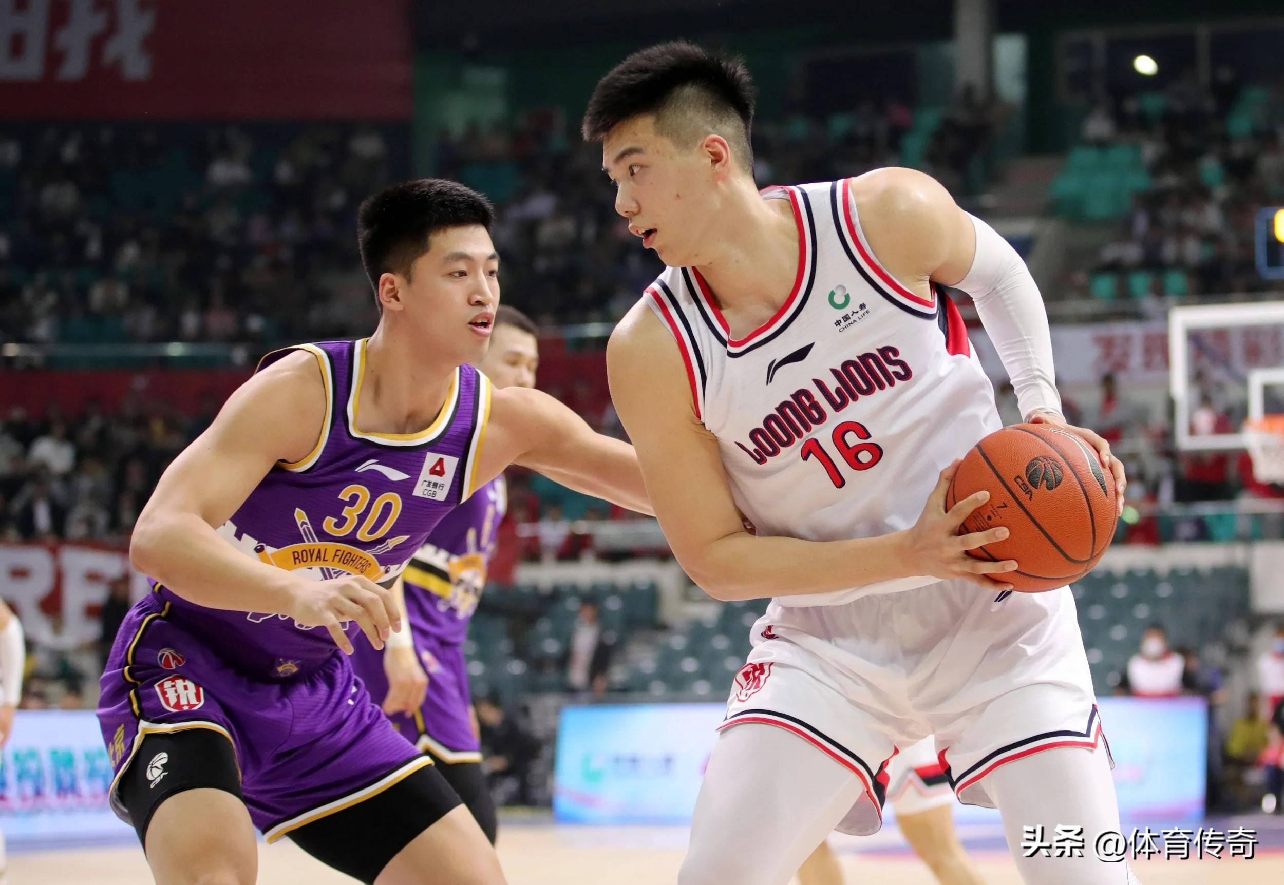 关于赛后CBA季后赛传出新动向，利物浦刷新队史纪录，管理层表态——媒体盛赞，轮换策略成焦点的信息